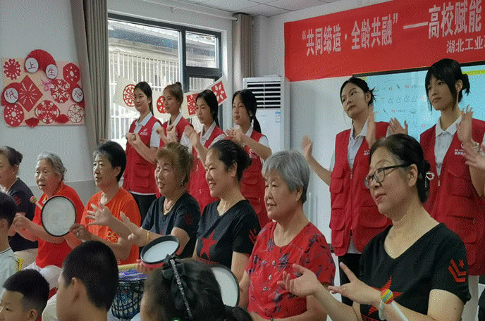 {52C2F7CE-46E0-439C-92FD-62DD8E1773B8}