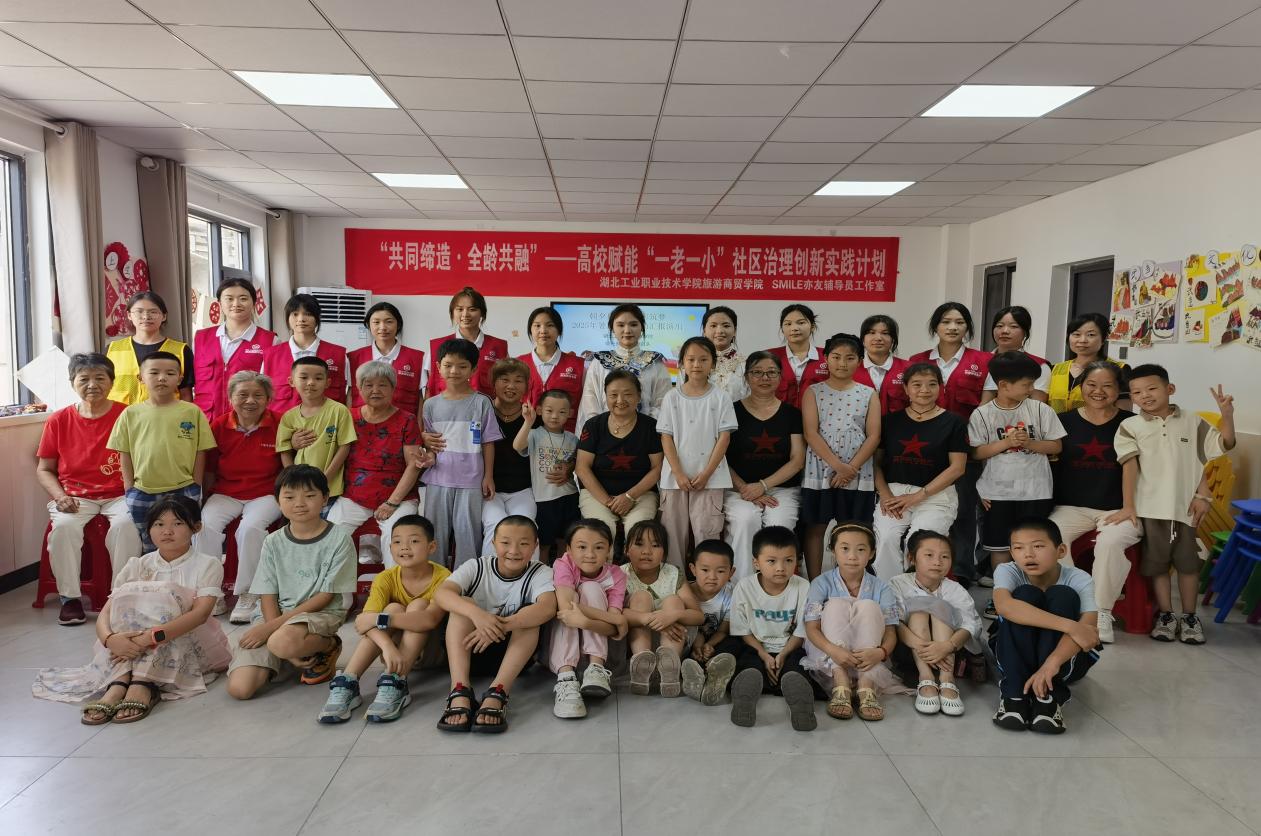 7570a9c5140d80c8772f42e7626b24b9