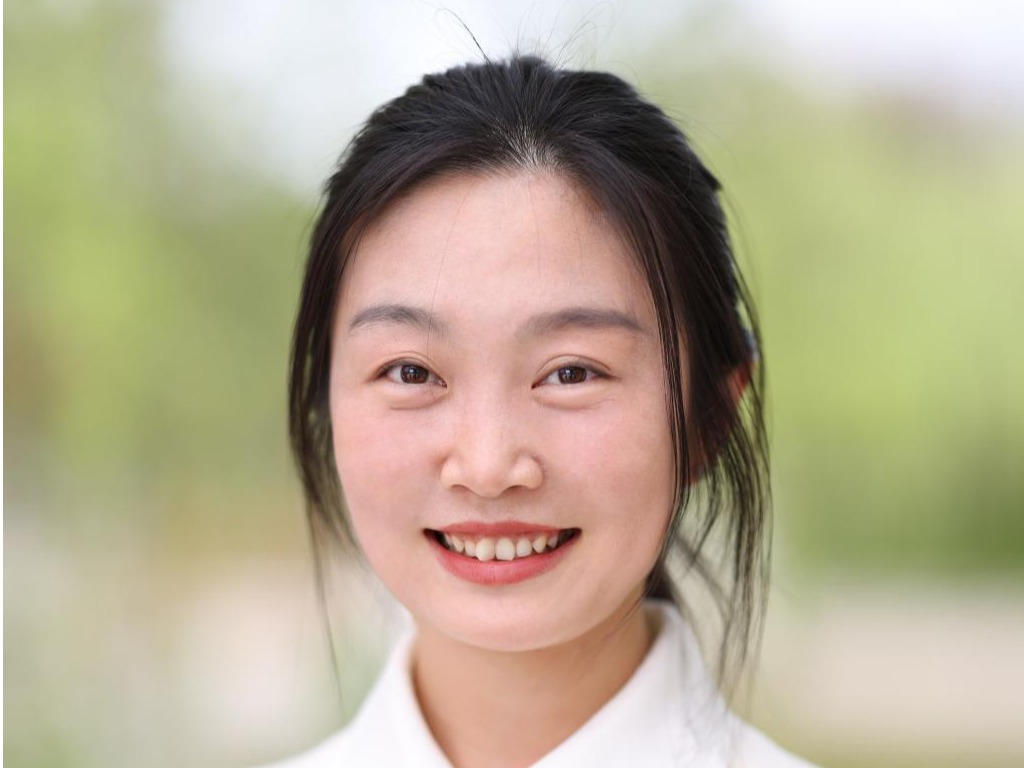 胡  越 副教授 专业带头人